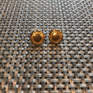 Gold earrings